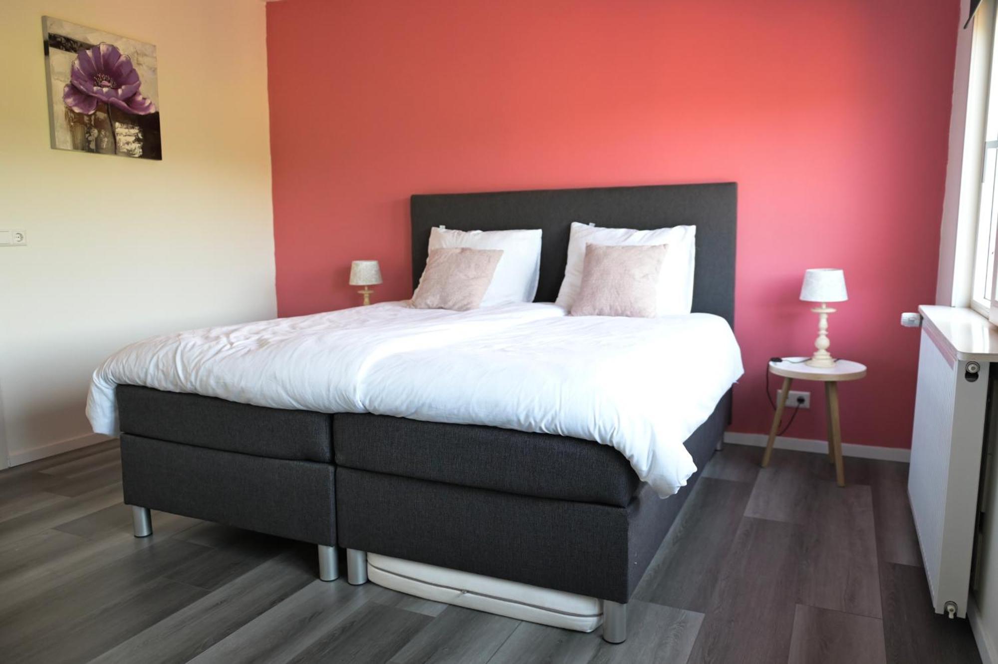 B&B Gewoon Prins Wichmond Bagian luar foto